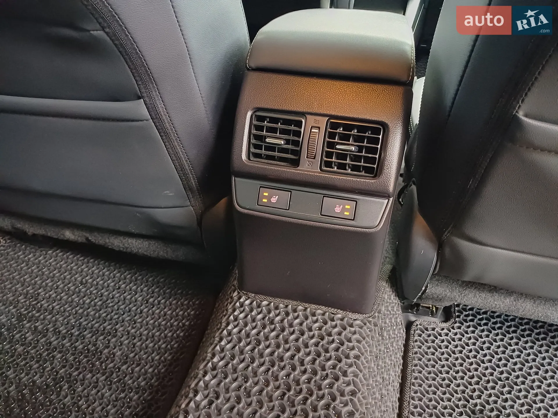 2017 Subaru Outback - мініатюра 14