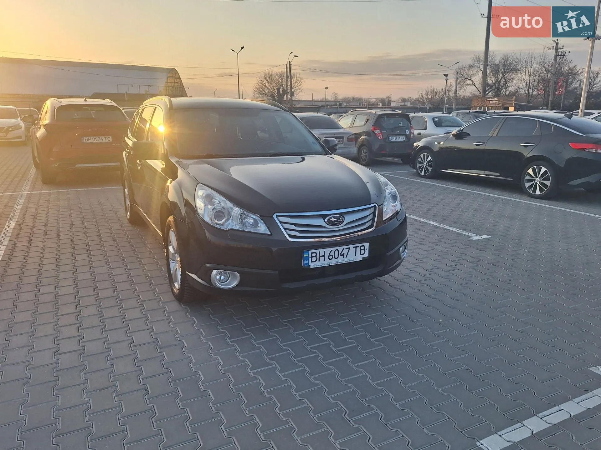 2011 Subaru Outback - мініатюра 2