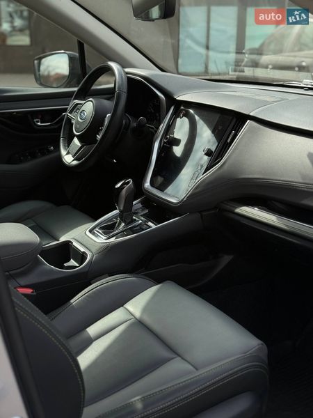 Внедорожник / Кроссовер Subaru Outback 2020 в Черновцах