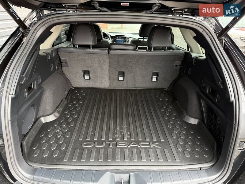 Универсал Subaru Outback 2024 в Киеве
