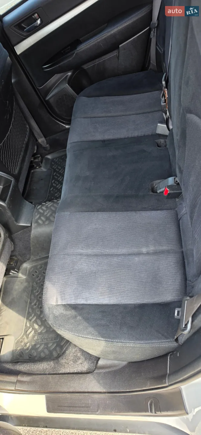2010 Subaru Outback - мініатюра 8