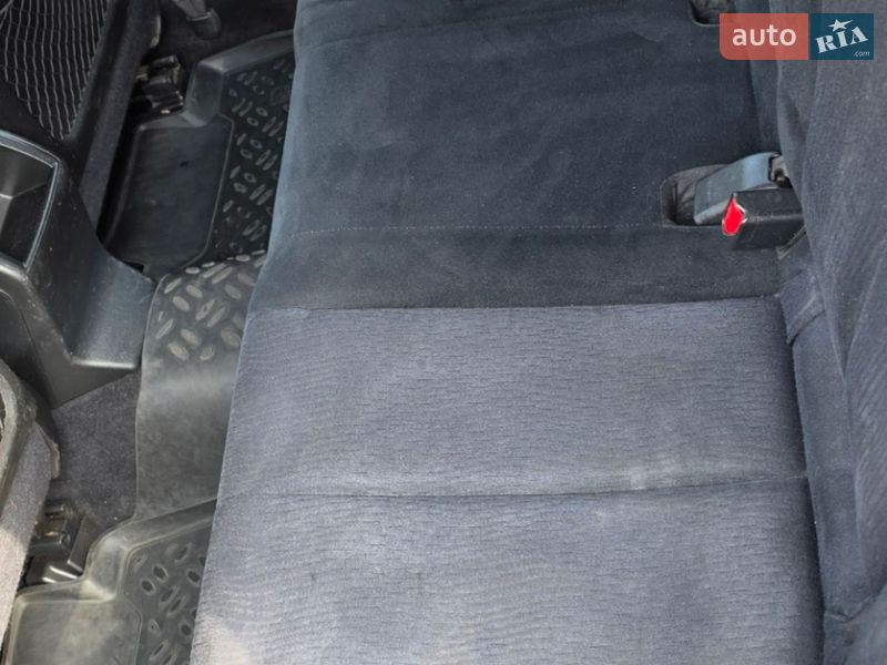 Универсал Subaru Outback 2010 в Днепре