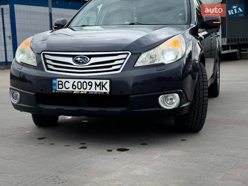 Универсал Subaru Outback 2010 в Львове