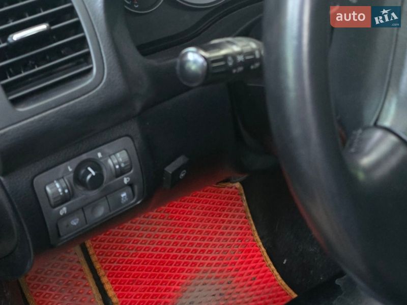 Универсал Subaru Outback 2006 в Киеве фото 5 Универсал Subaru Outback 2006 в Киеве