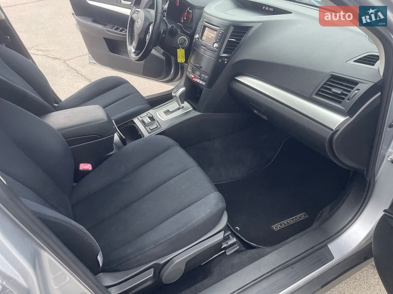 Універсал Subaru Outback 2013 в Львові