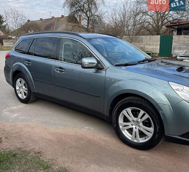 Універсал Subaru Outback 2009 в Житомирі