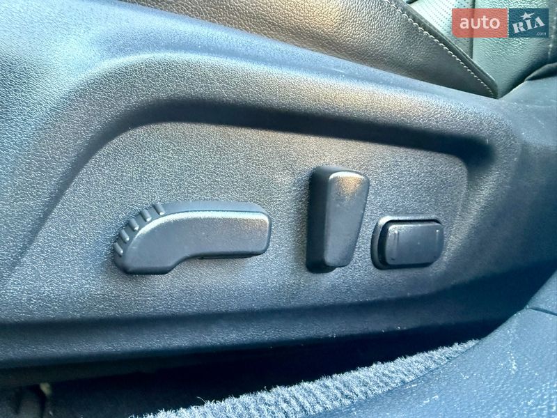 Универсал Subaru Outback 2015 в Киеве фото 10 Универсал Subaru Outback 2015 в Киеве