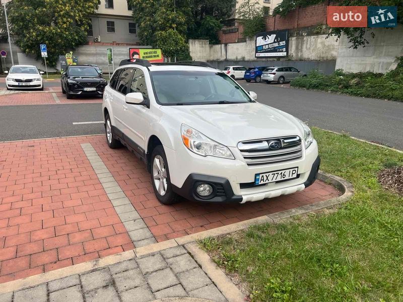 Subaru Outback 2012