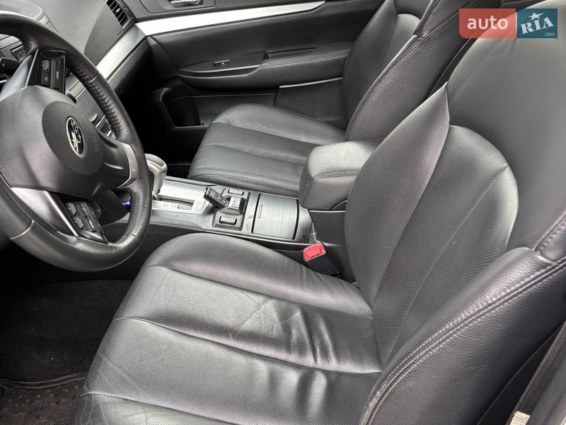 Универсал Subaru Outback 2014 в Броварах