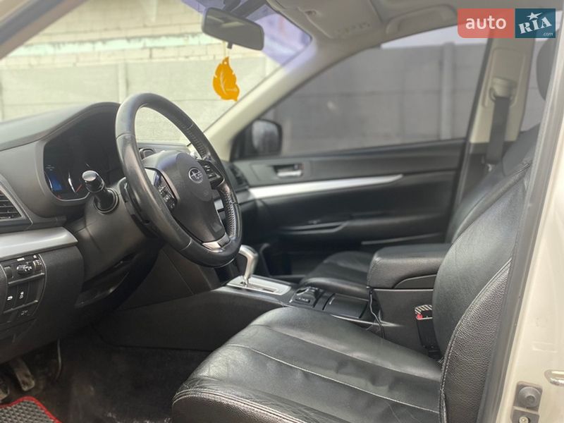 Универсал Subaru Outback 2014 в Бердичеве фото 14 Универсал Subaru Outback 2014 в Бердичеве