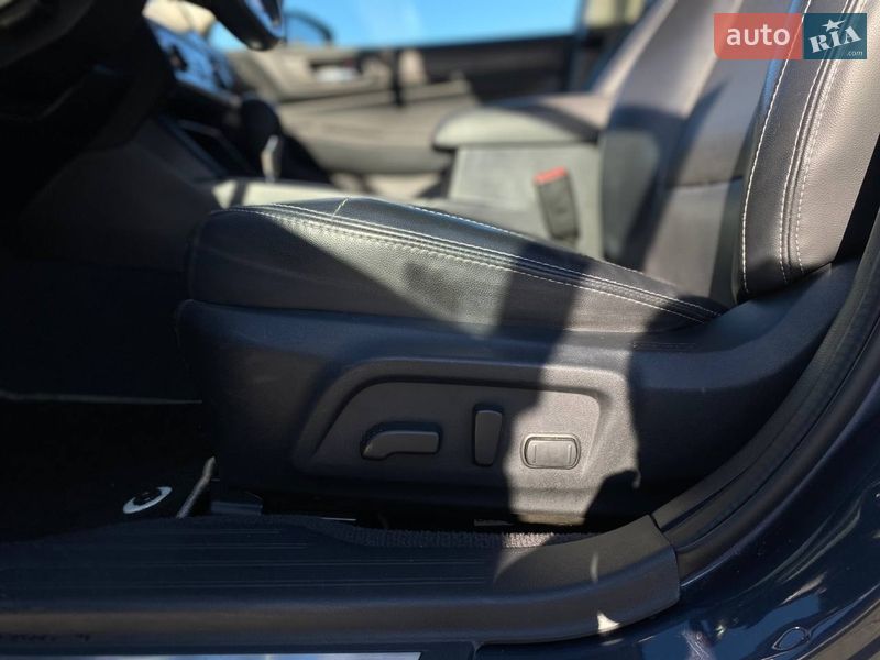 Універсал Subaru Outback 2017 в Києві фото 27 Універсал Subaru Outback 2017 в Києві