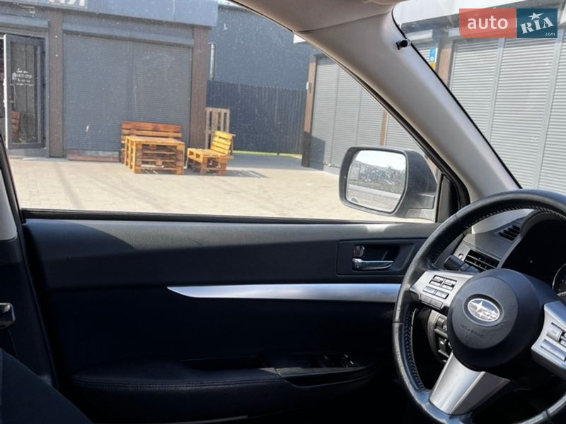 Універсал Subaru Outback 2011 в Борисполі