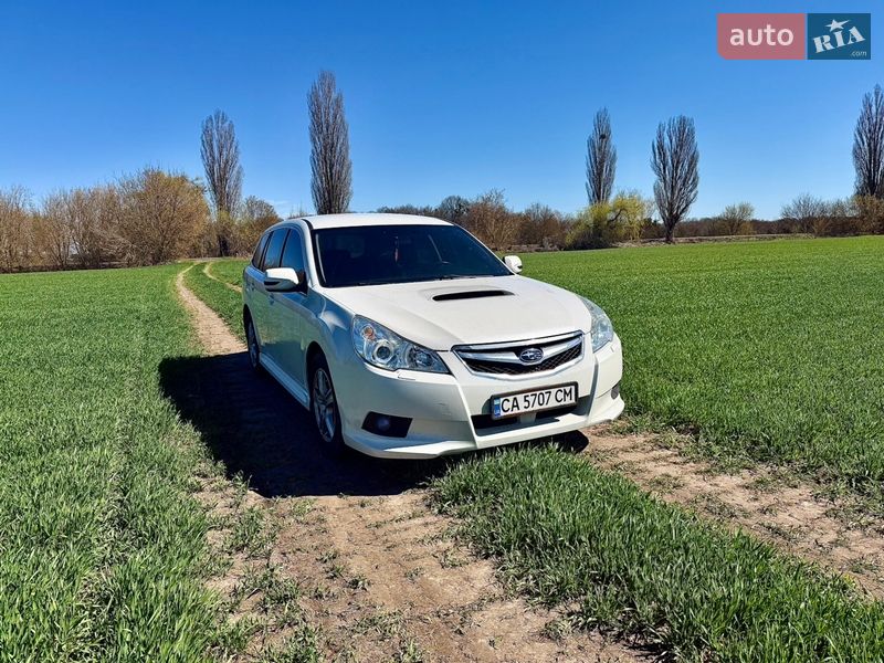 Subaru Outback 2010