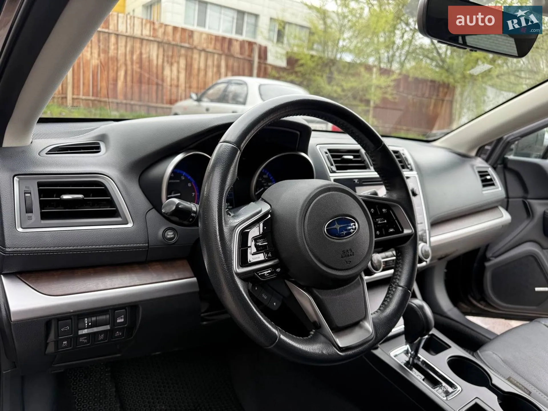 2017 Subaru Outback - мініатюра 19