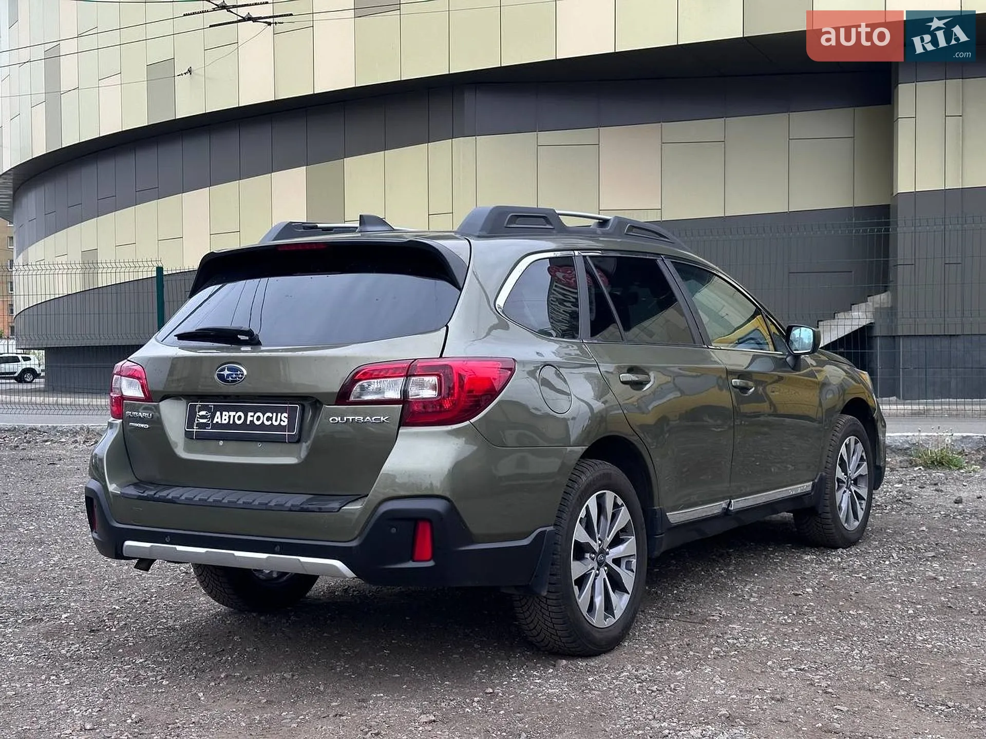 2017 Subaru Outback - мініатюра 8