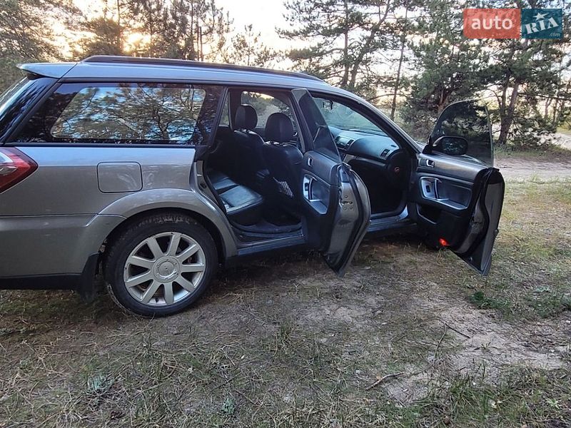 Универсал Subaru Outback 2007 в Днепре