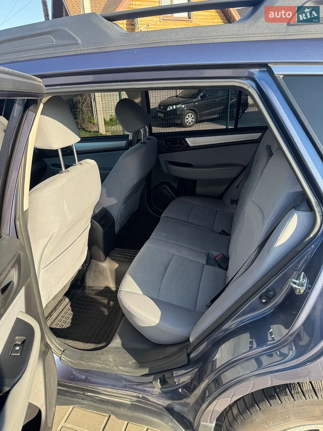 2017 Subaru Outback - мініатюра 8