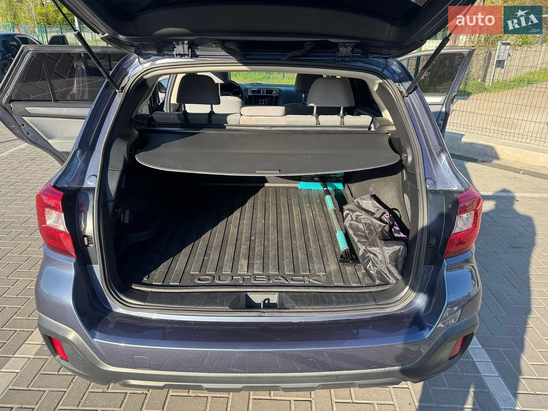 2017 Subaru Outback - мініатюра 19