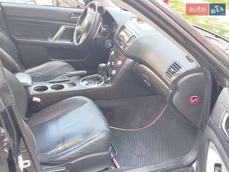 Универсал Subaru Outback 2008 в Буче