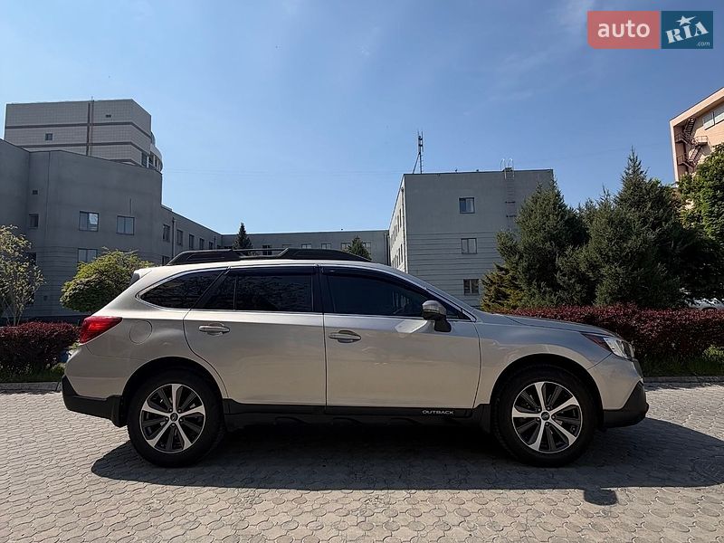 Универсал Subaru Outback 2017 в Днепре