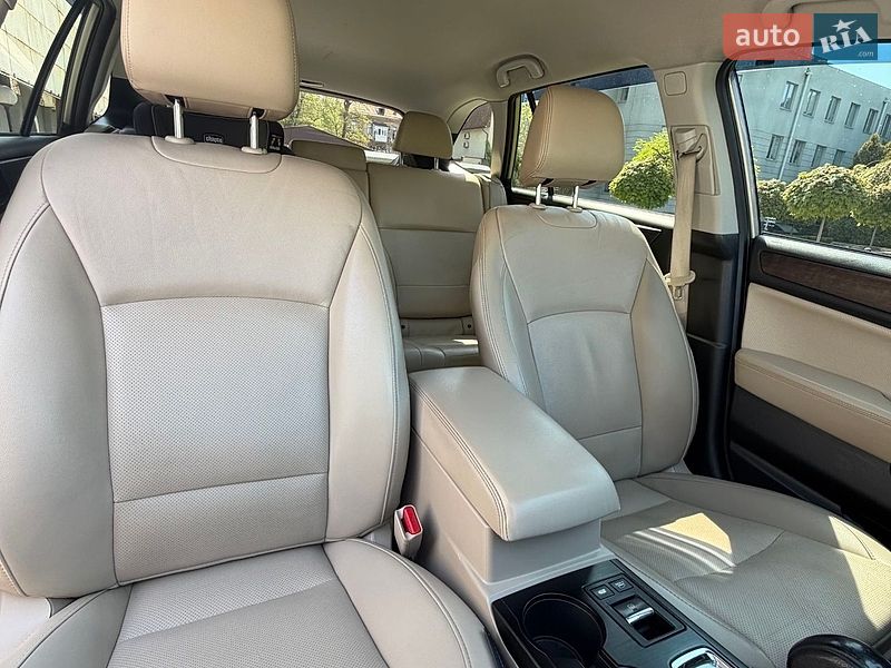 Универсал Subaru Outback 2017 в Днепре
