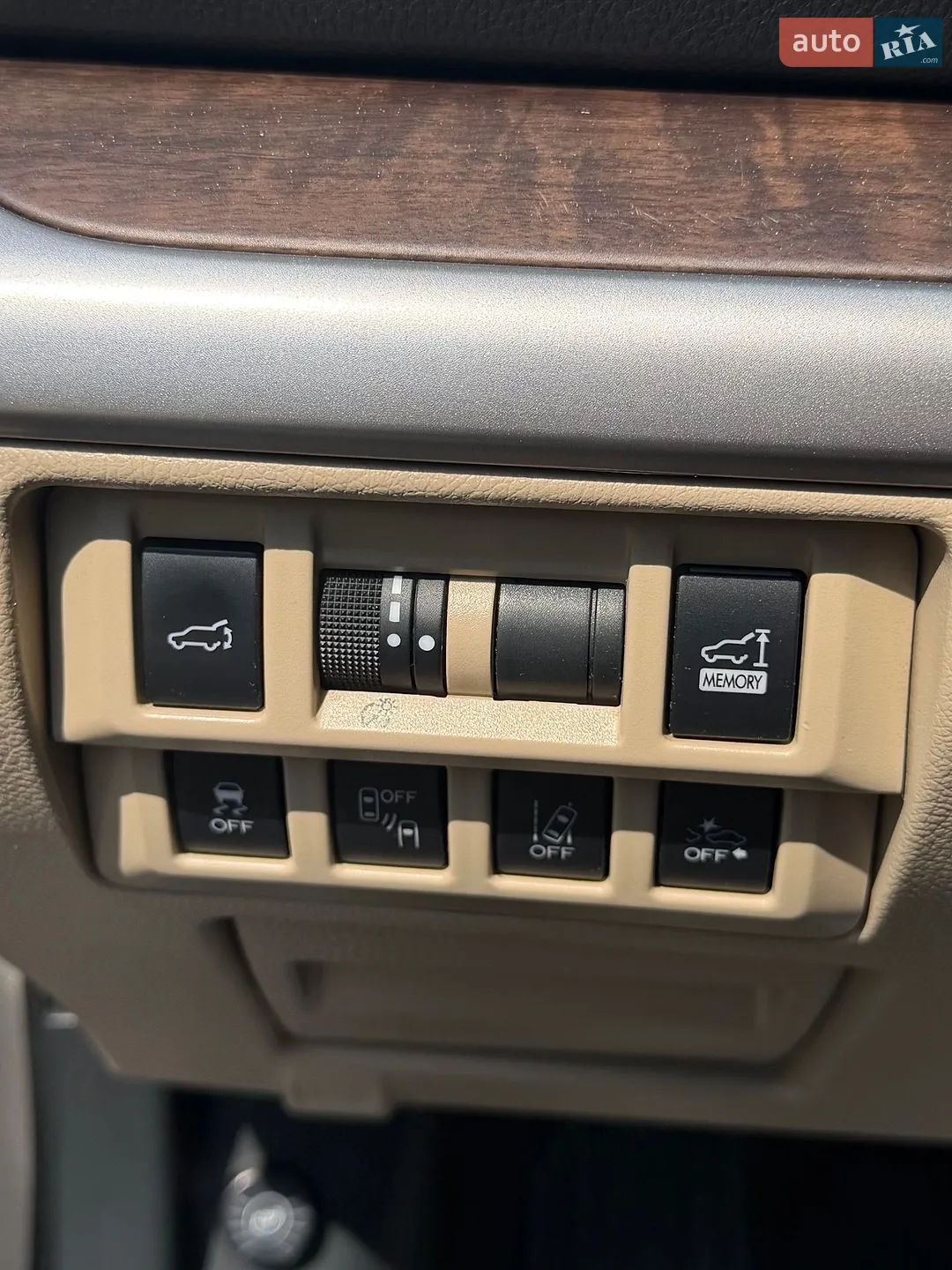 2017 Subaru Outback - мініатюра 25