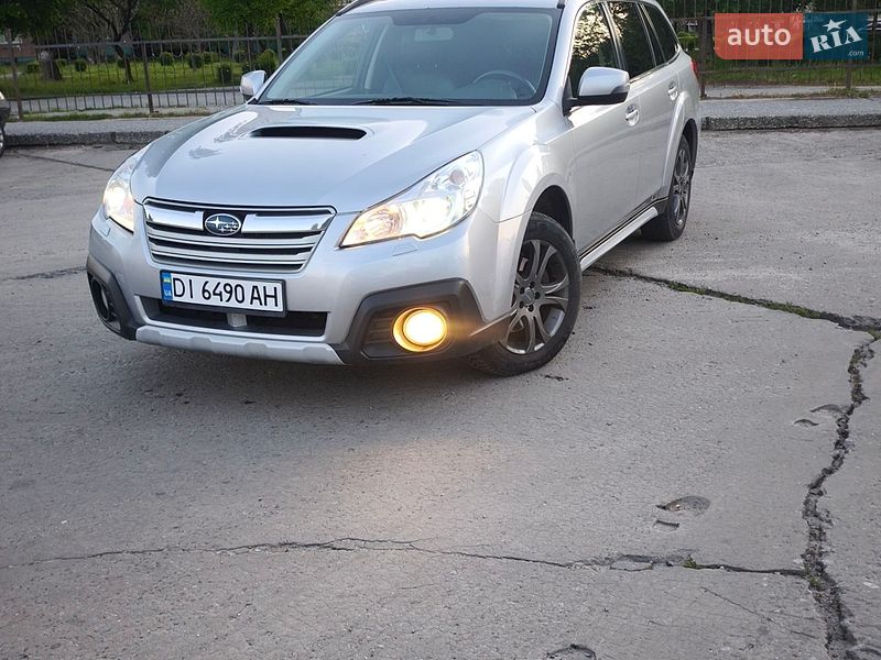 Subaru Outback 2013