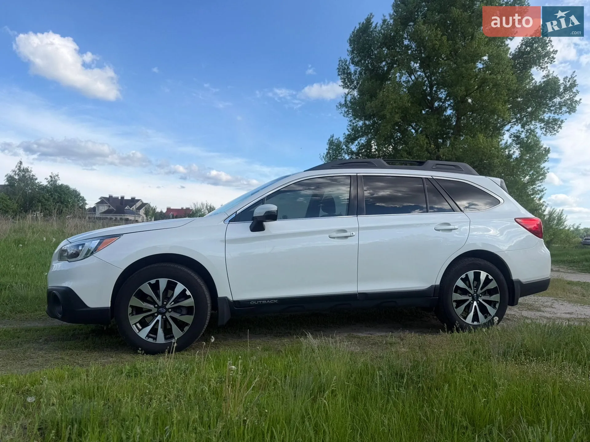 2017 Subaru Outback - мініатюра 3