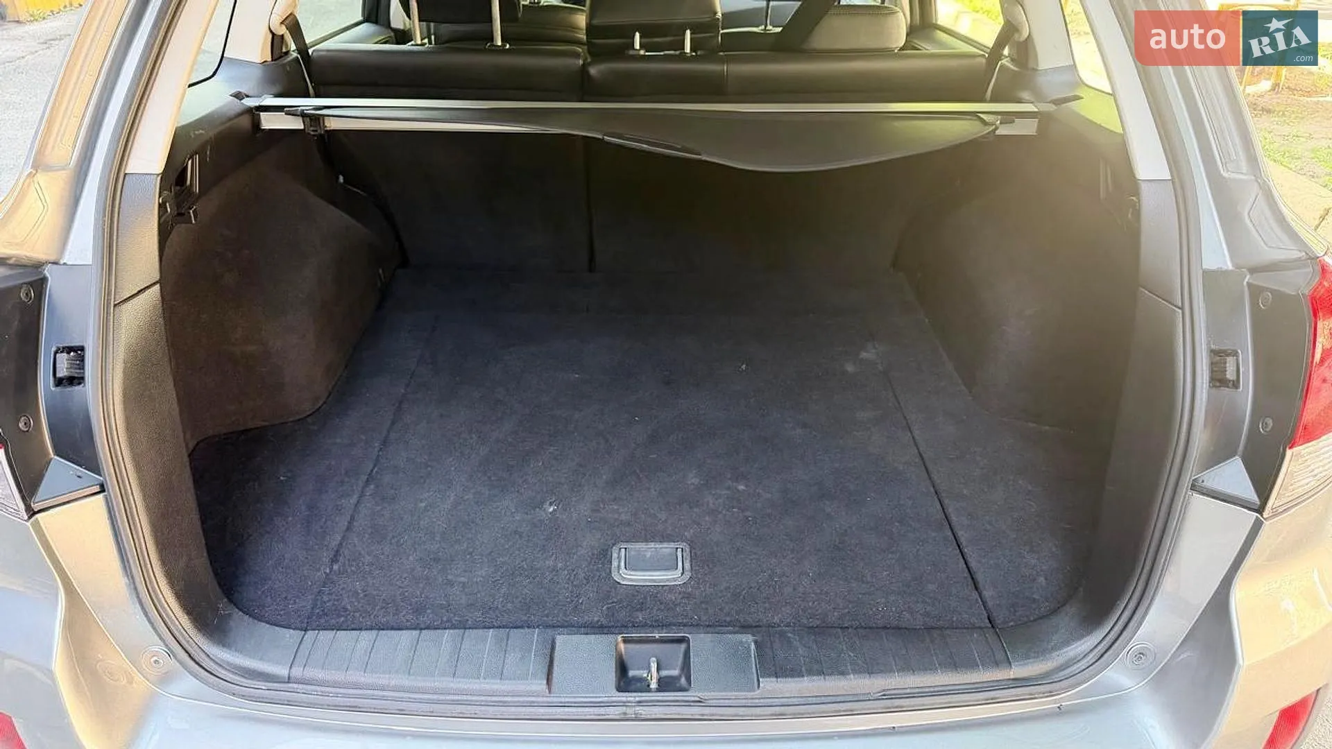 2011 Subaru Outback - мініатюра 39