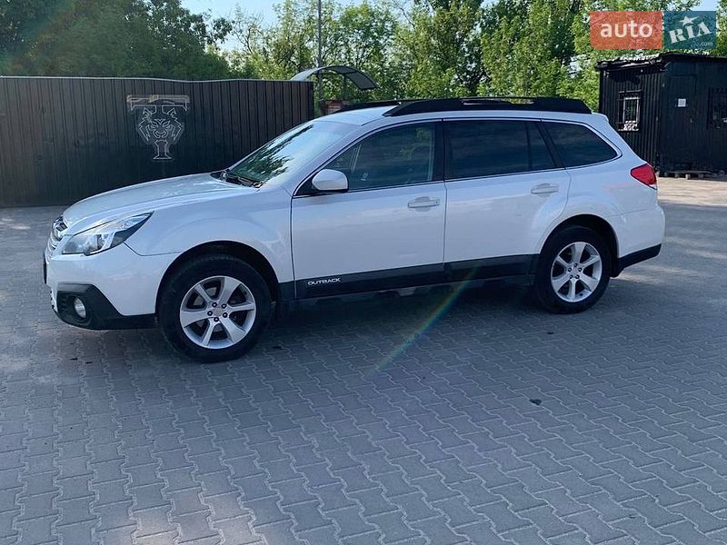 Універсал Subaru Outback 2013 в Києві
