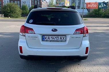 Універсал Subaru Outback 2013 в Києві