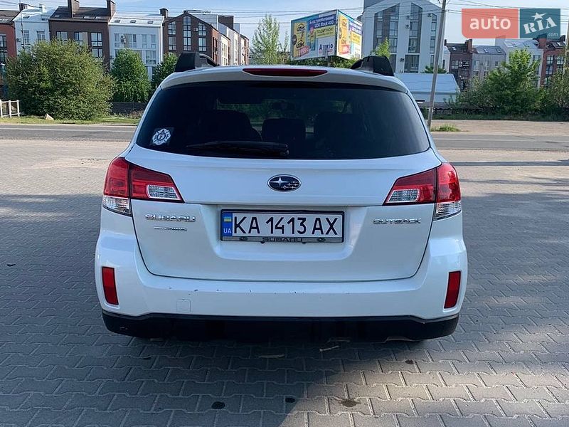 Універсал Subaru Outback 2013 в Києві