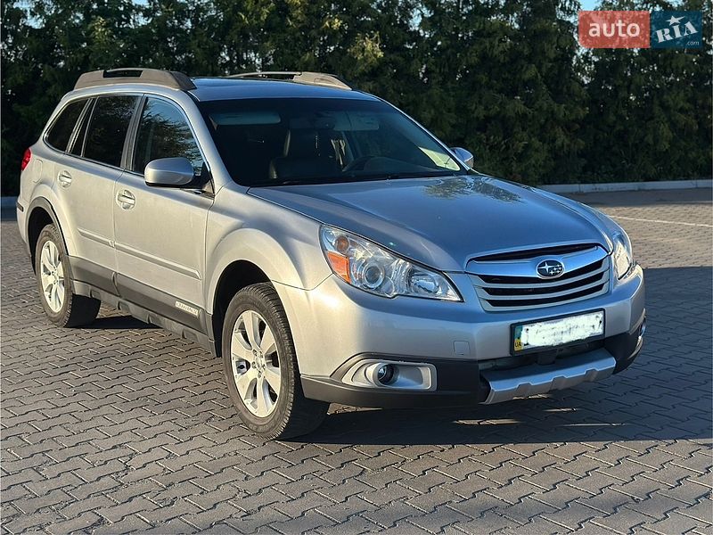 Універсал Subaru Outback 2011 в Бучачі
