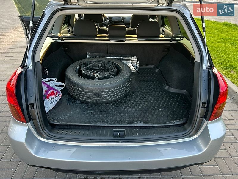 Универсал Subaru Outback 2005 в Днепре
