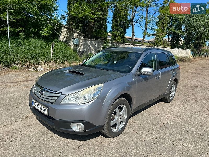 Універсал Subaru Outback 2011 в Львові