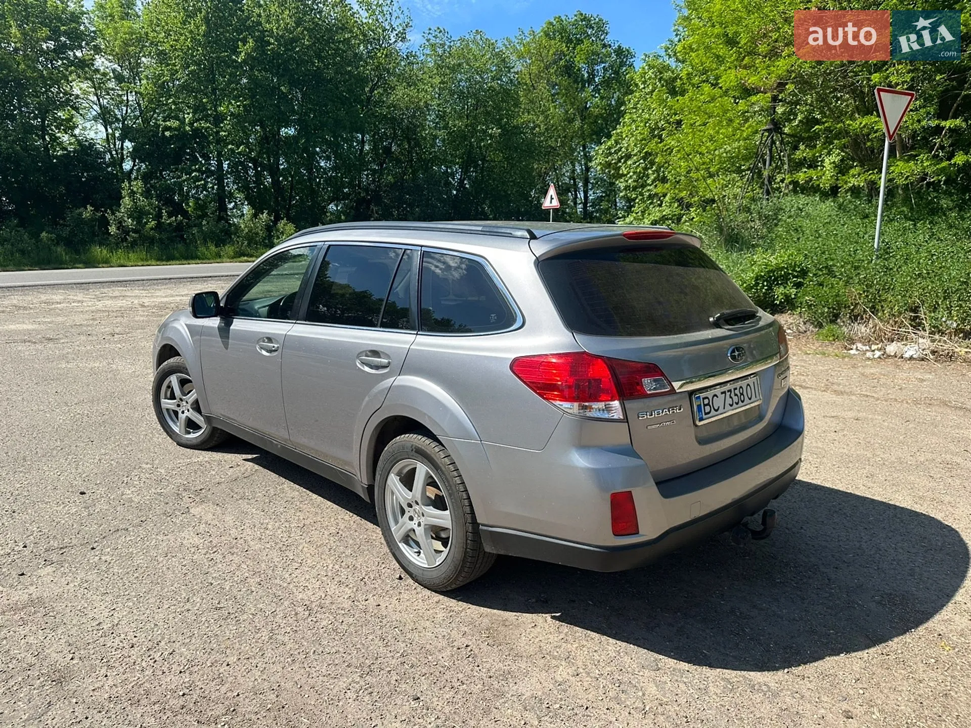 2011 Subaru Outback - мініатюра 18