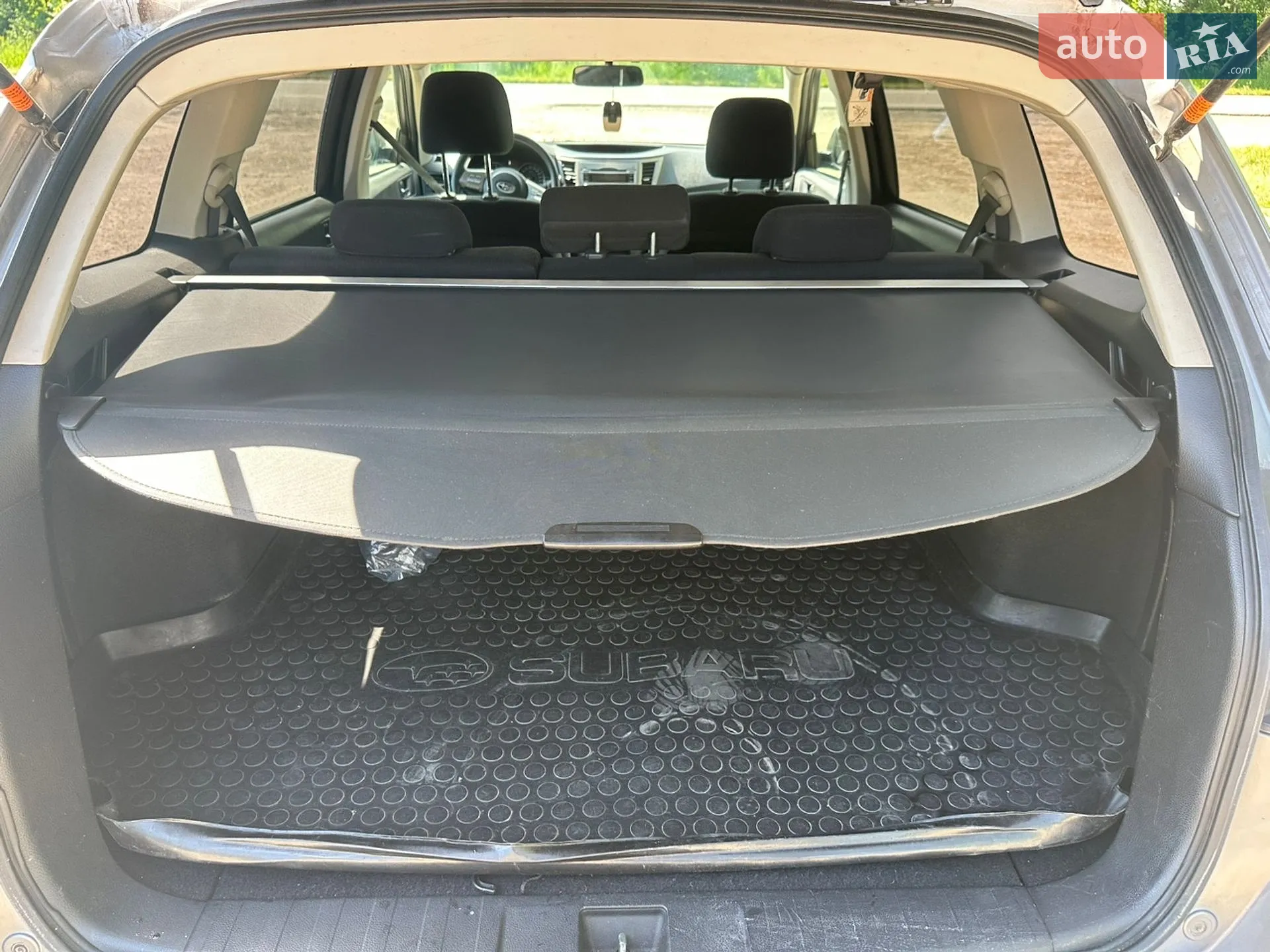 2011 Subaru Outback - мініатюра 37