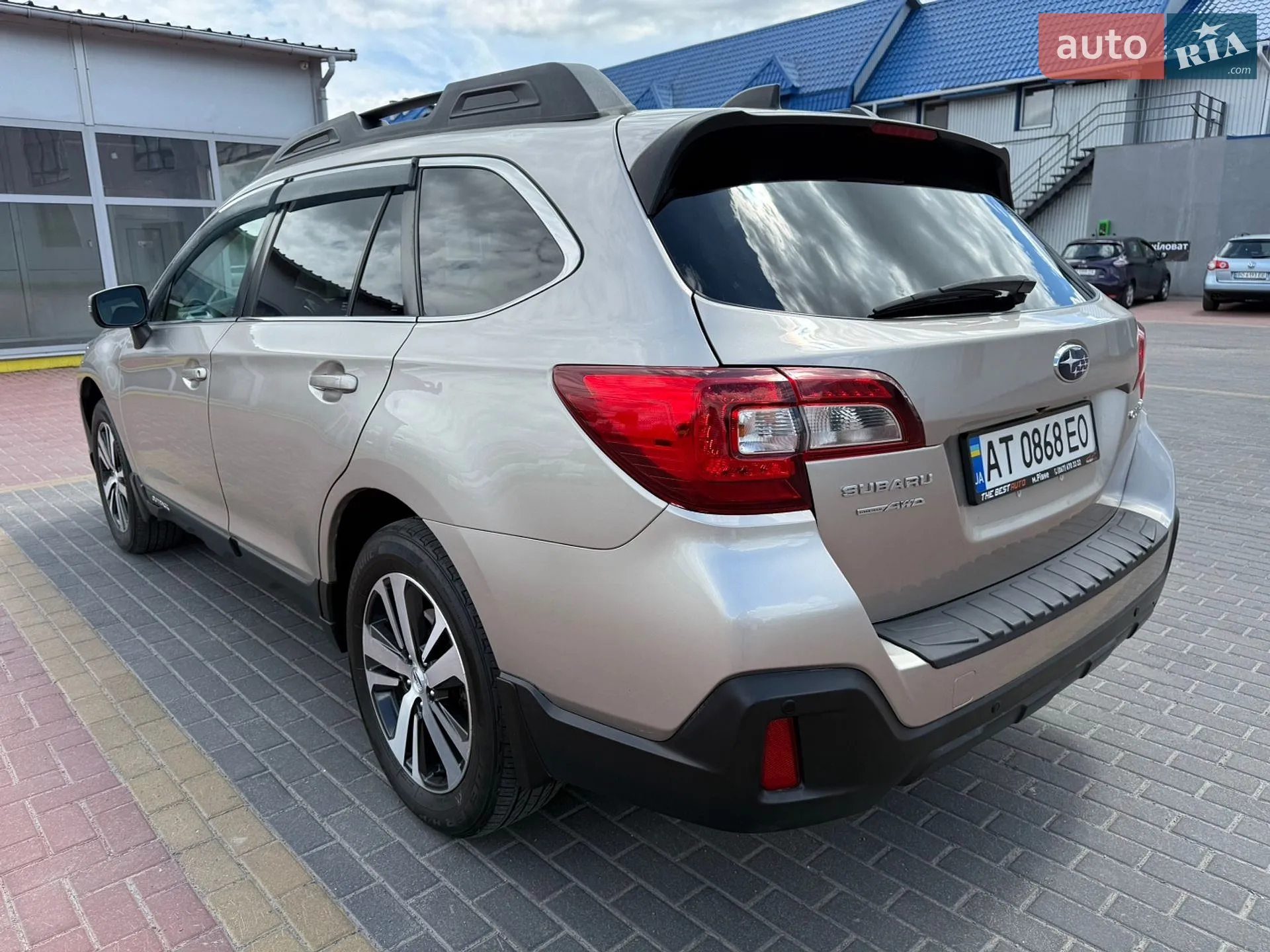 2018 Subaru Outback - мініатюра 8