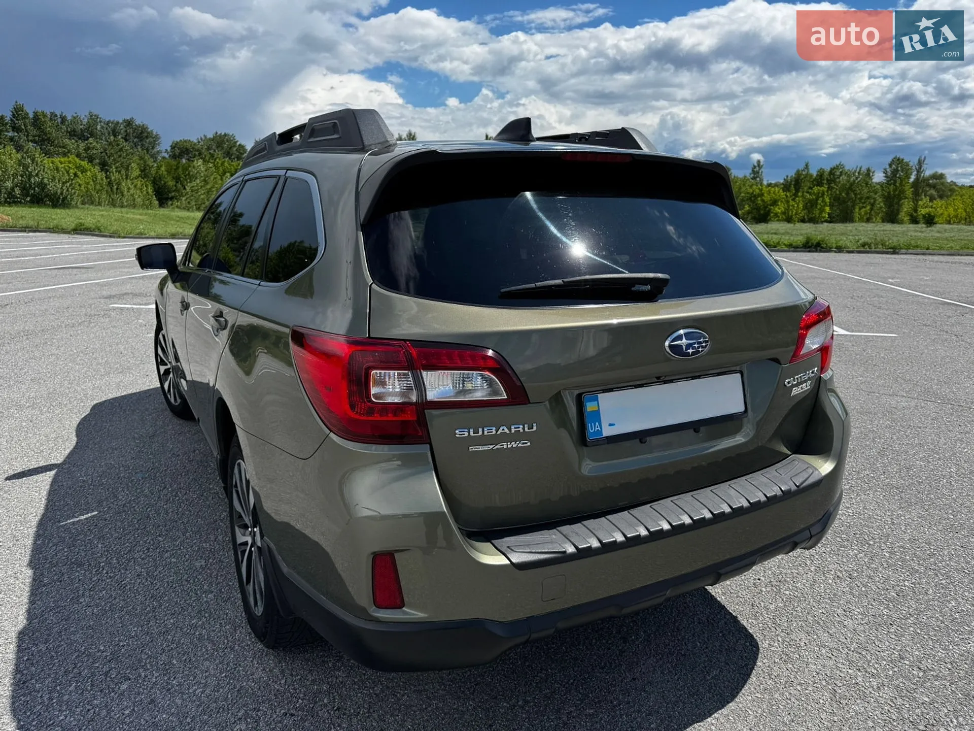 2015 Subaru Outback - мініатюра 18