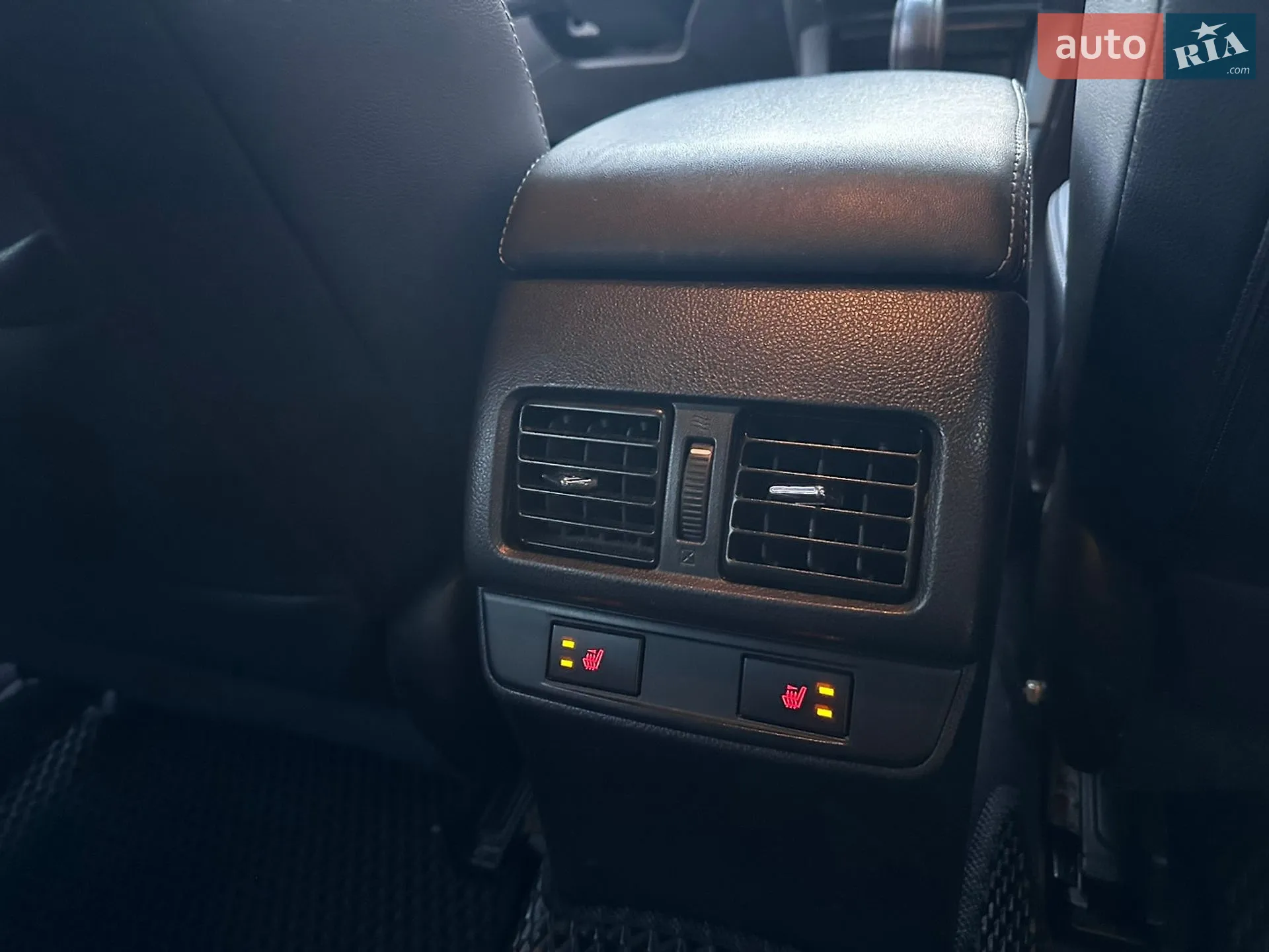 2015 Subaru Outback - мініатюра 18