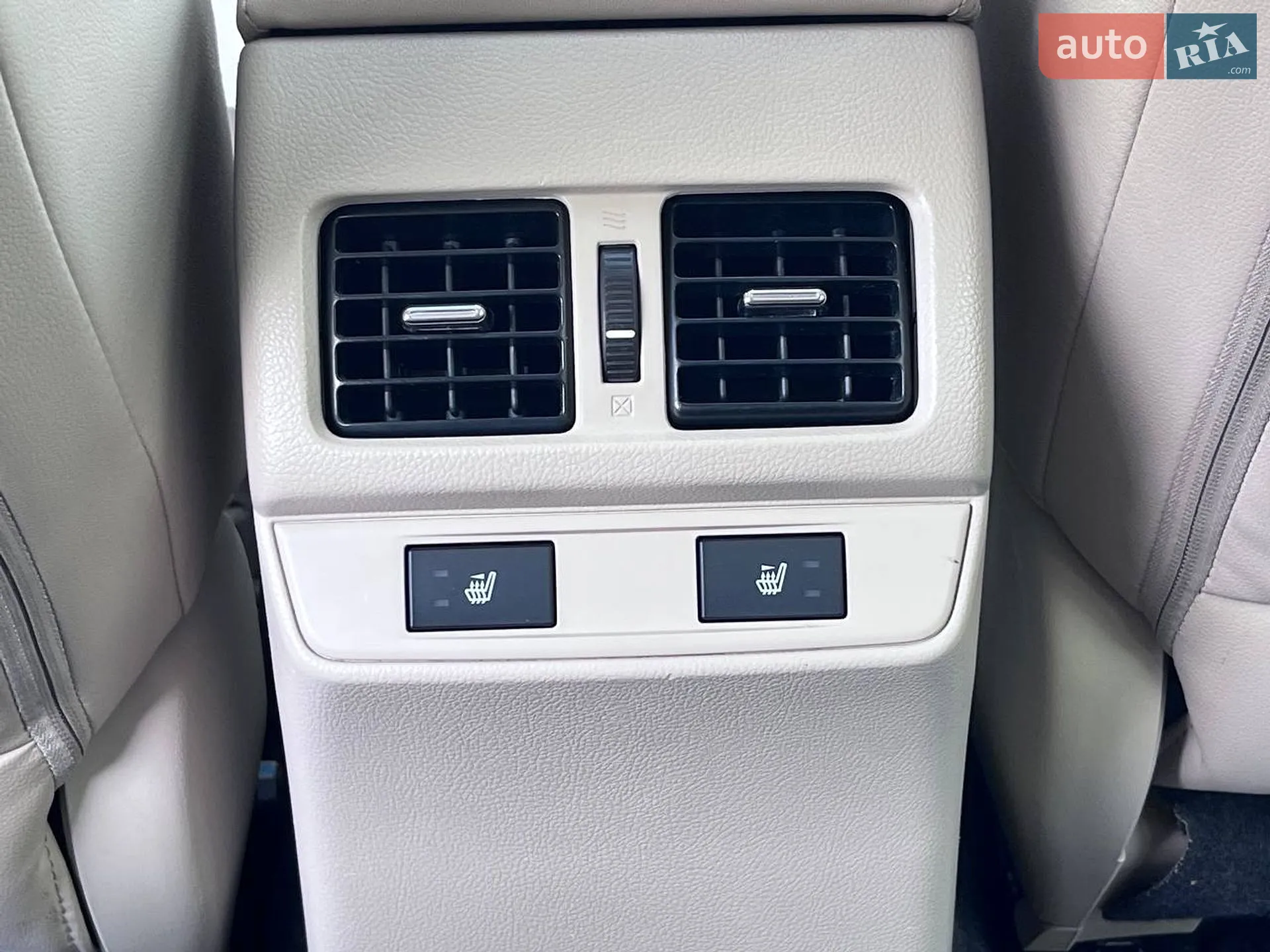 2014 Subaru Outback - мініатюра 19