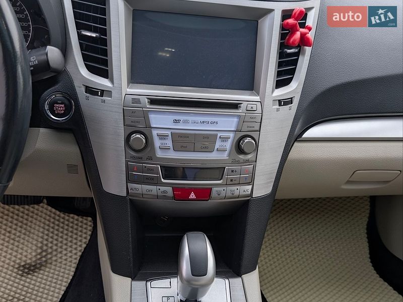 Универсал Subaru Outback 2010 в Львове