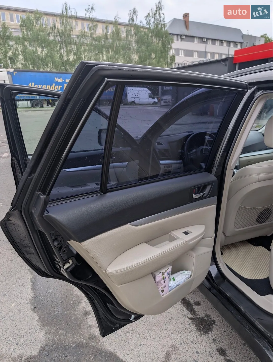 2010 Subaru Outback - мініатюра 37