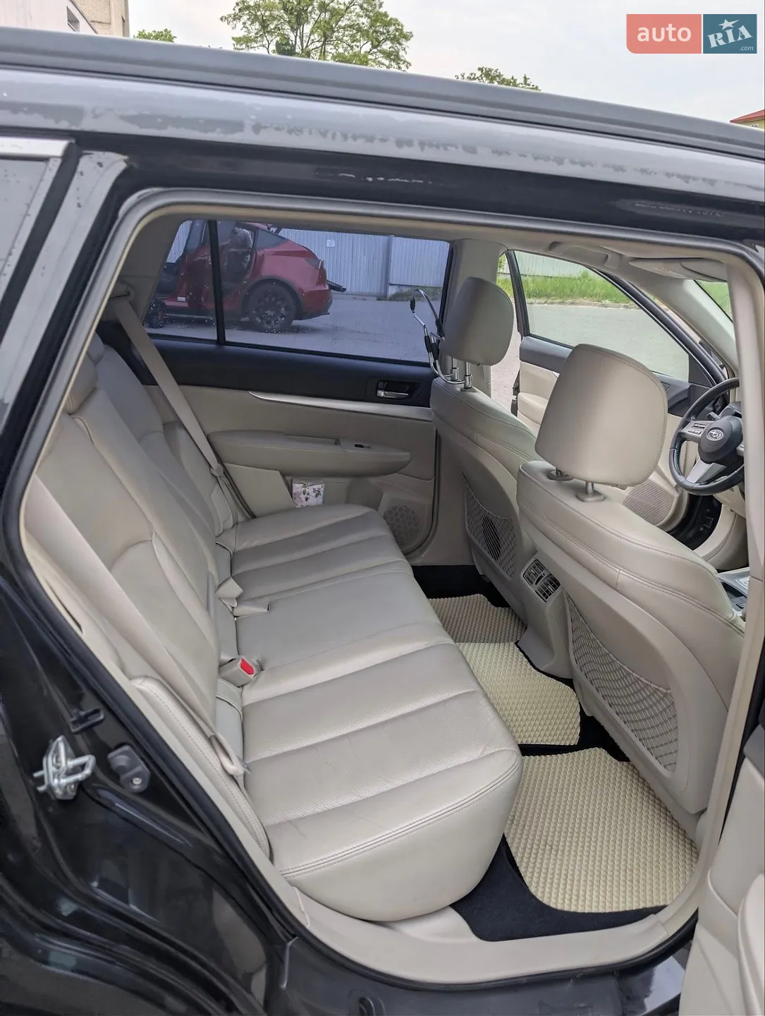 2010 Subaru Outback - мініатюра 33