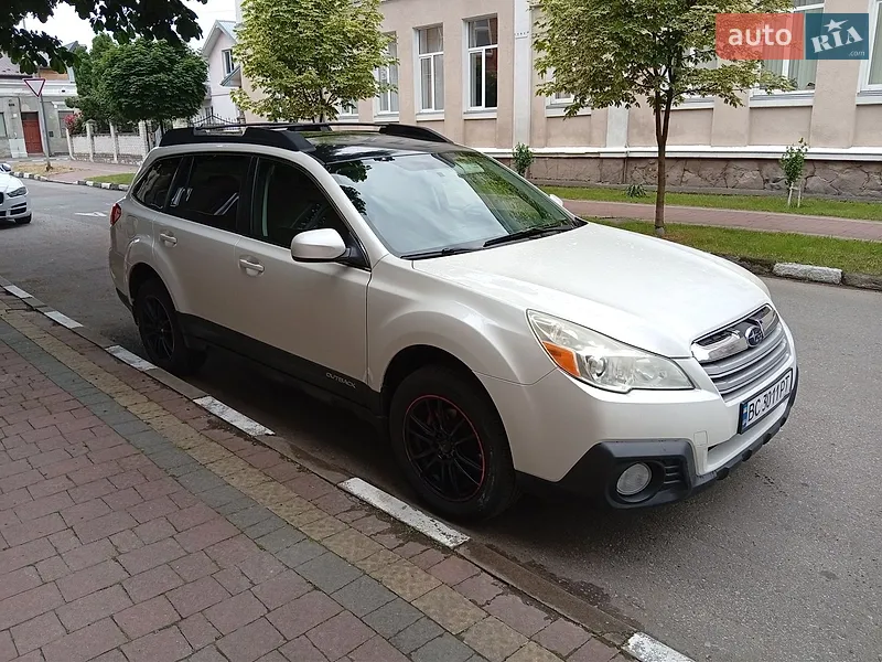 Subaru Outback 2013
