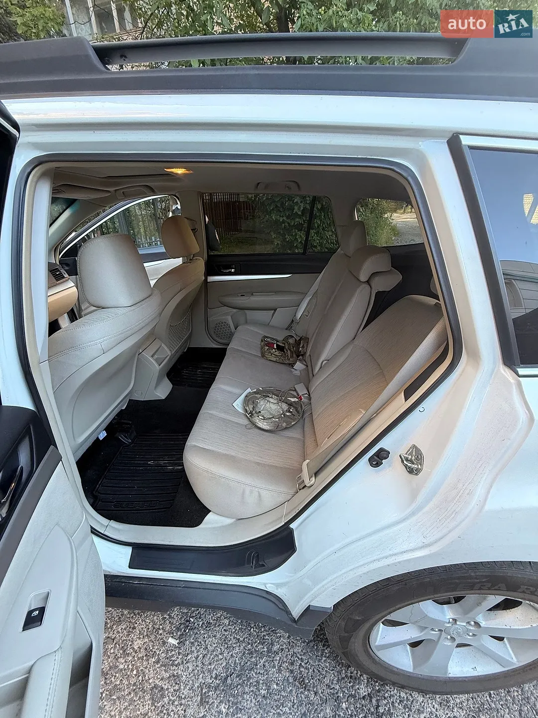 2012 Subaru Outback - мініатюра 7