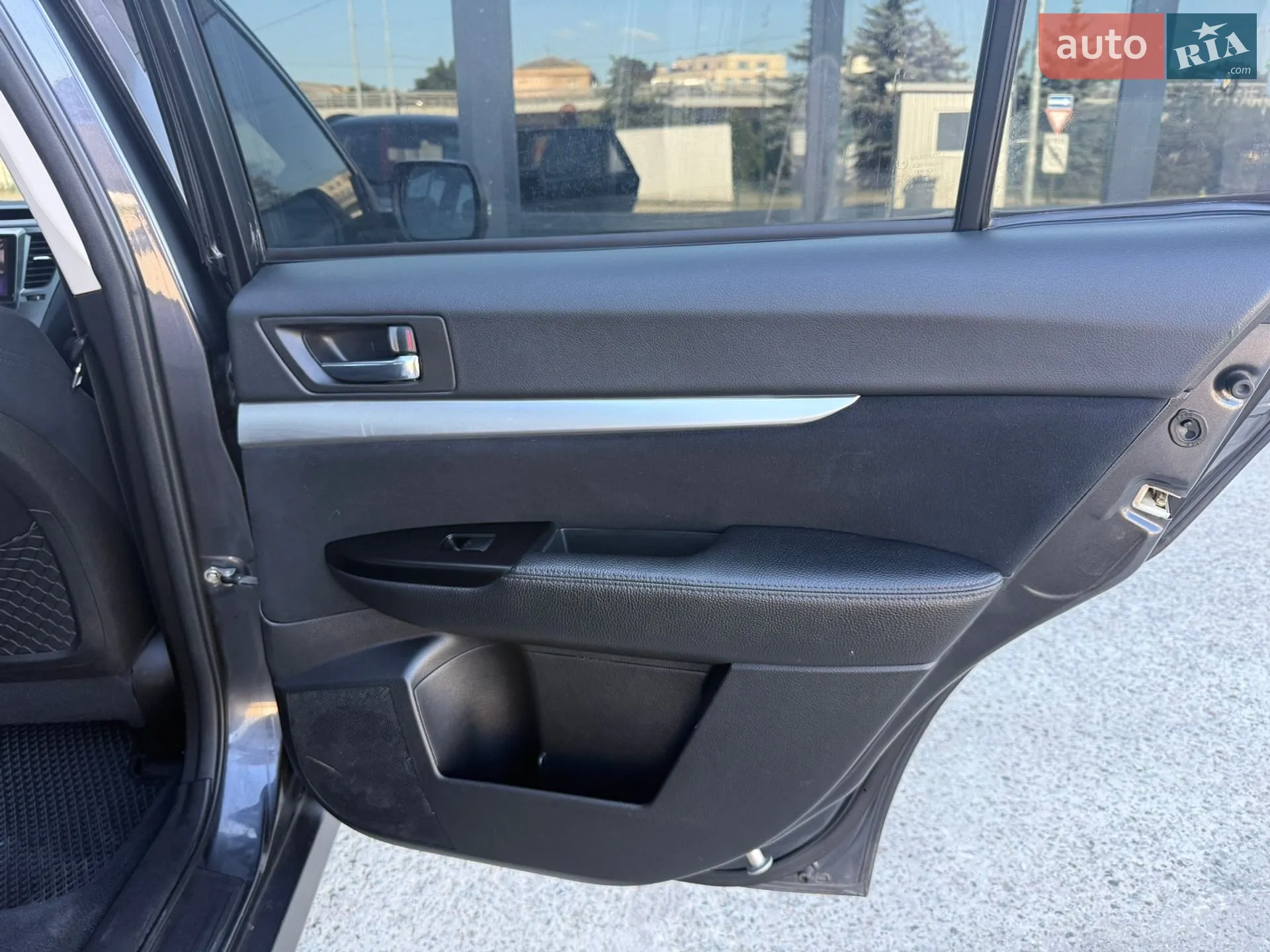 2011 Subaru Outback - мініатюра 15