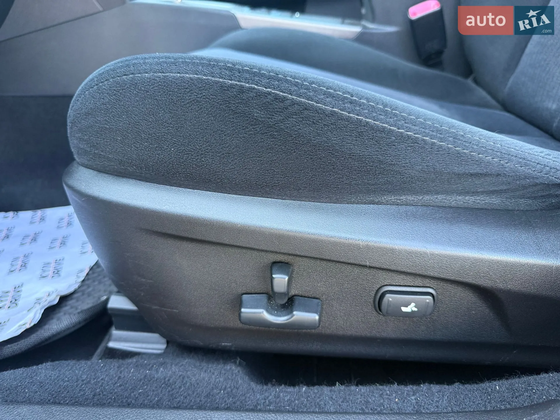2011 Subaru Outback - мініатюра 19