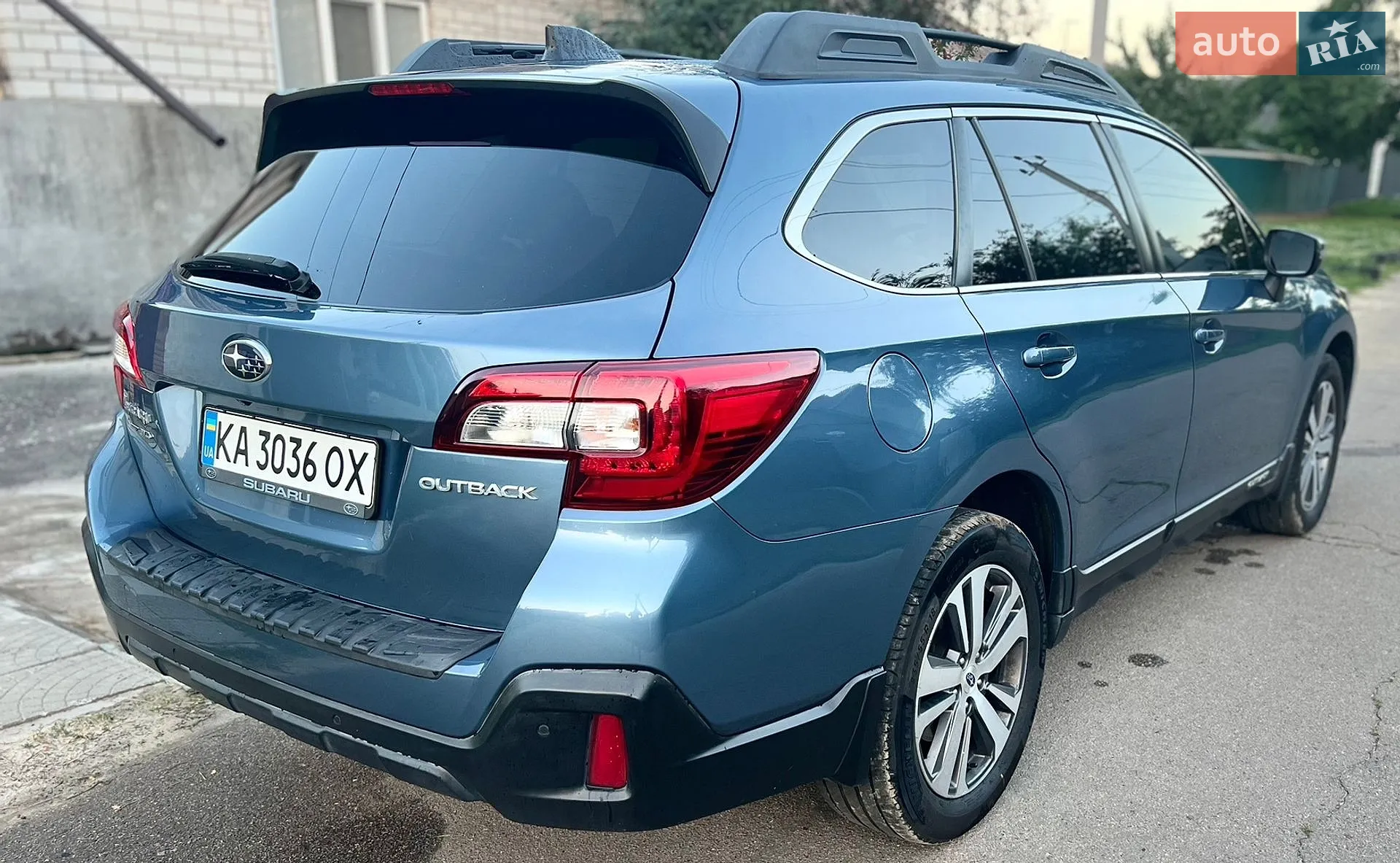 2017 Subaru Outback - мініатюра 9
