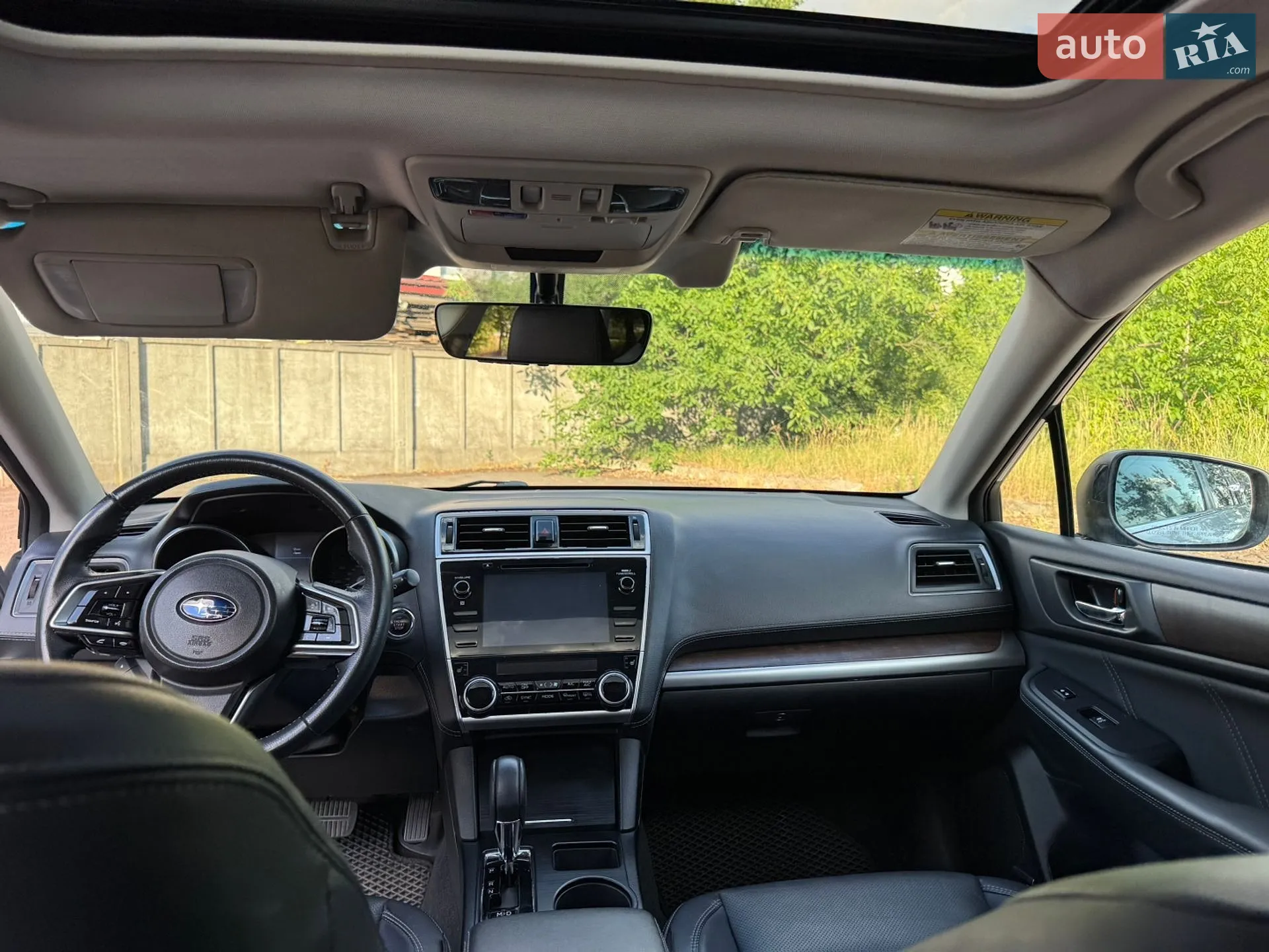 2017 Subaru Outback - мініатюра 2